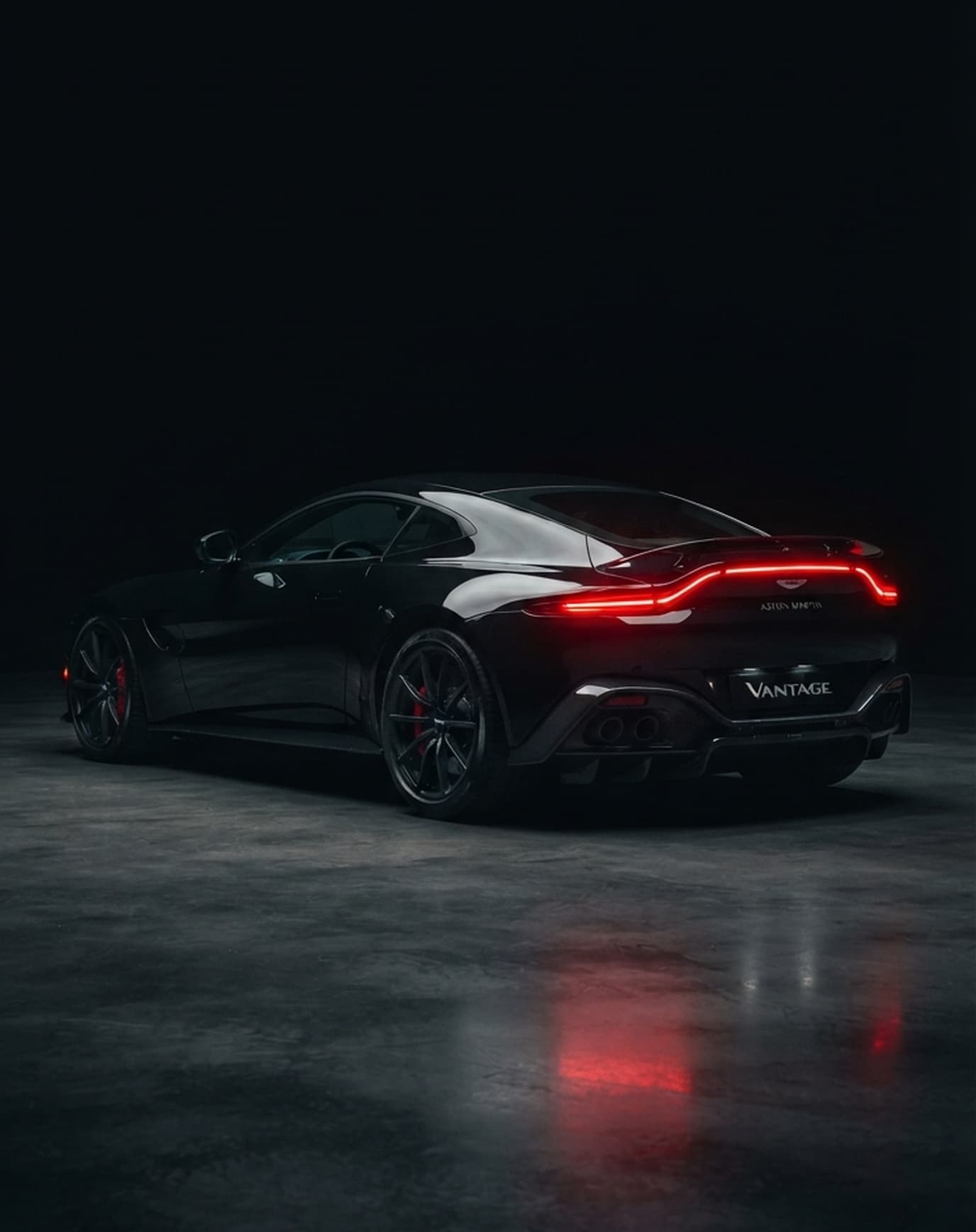 Aston Martin Vantage